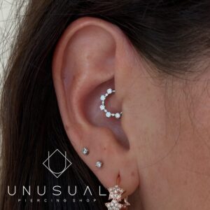Couture | Daith and Septum Piercing Titanium - Image 3