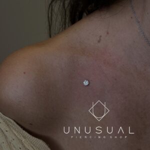 Gloss | Derma Piercing Titanio - UnusualPiercingShop.com